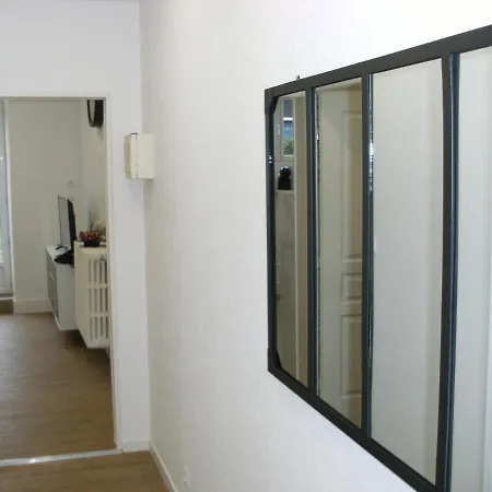 Vic 2.4 Apartamento *