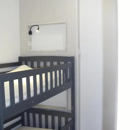 Vic 2.4 Apartamento *