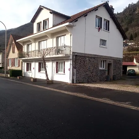Vic 2.4 Apartamento *